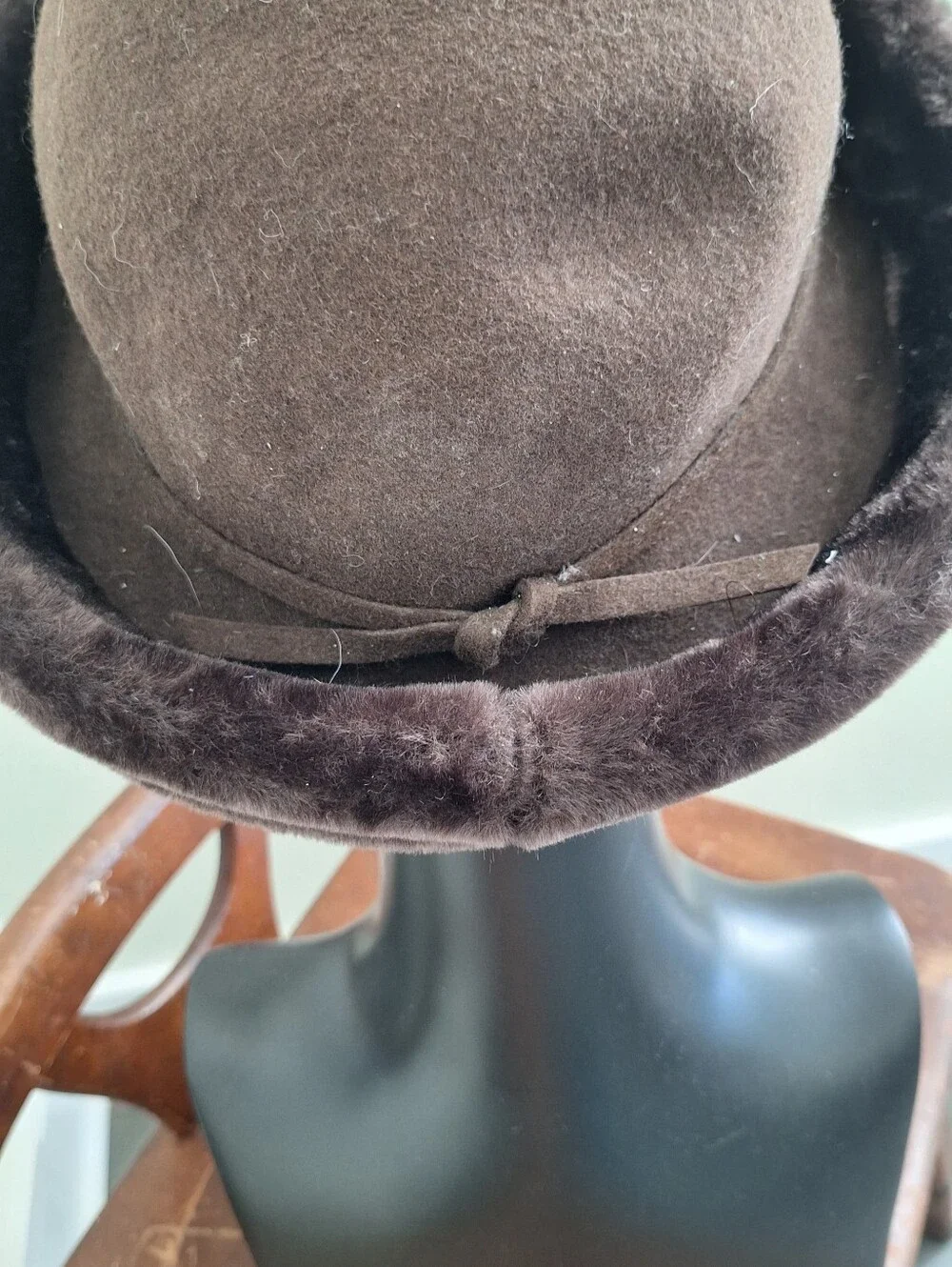 Betmar brown wool hat NWT
